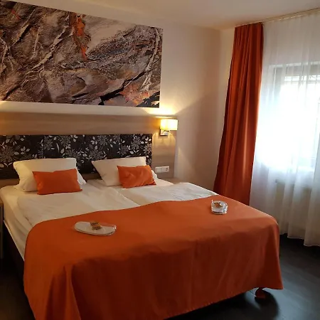 Milin Hotel 3*